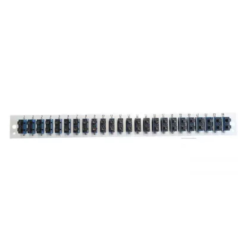Ielāpu paneļa piederums EFB Elektronik SB-FP-24SC-D-V-OM3 — 1U statnes montāža, 432×13×43,5 mm, pelēks