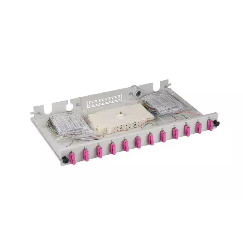 EFB Elektronik B71203L12OM4 optiskās šķiedras savienojumu kārba, SC 50/125 µm OM4, 12 pigtaili/6 savienotāji, izvelkama