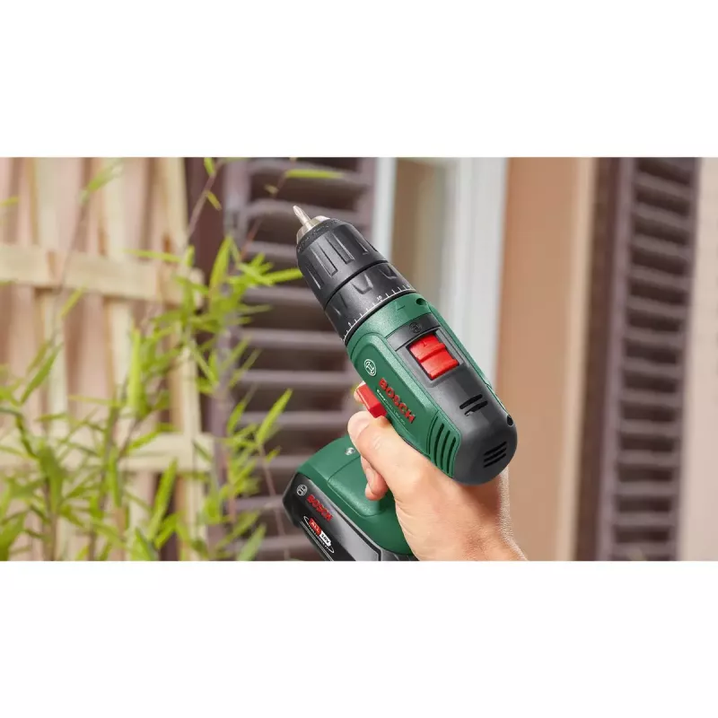 Bezvada urbis Bosch EasyDrill 18V-40, 2 ātrumu, 13 mm bezatslēgas patrona