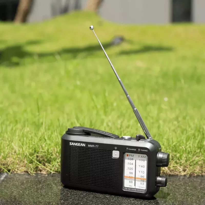 Portatīvs radio Sangean MMR-77 analogais AM FM melns 3,5 mm austiņu ligzda