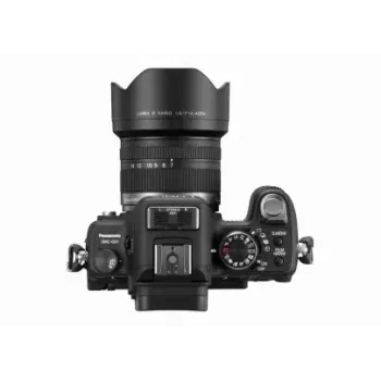 Objektīvs Panasonic H-F007014 Melns