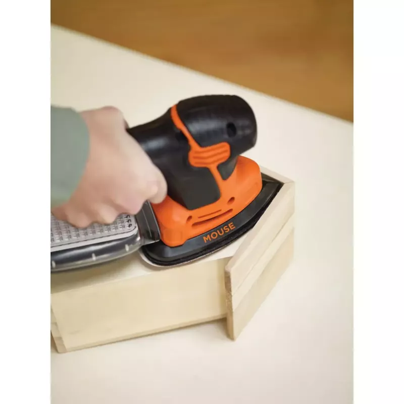 Portable sander Melns & Decker KA2000-QS