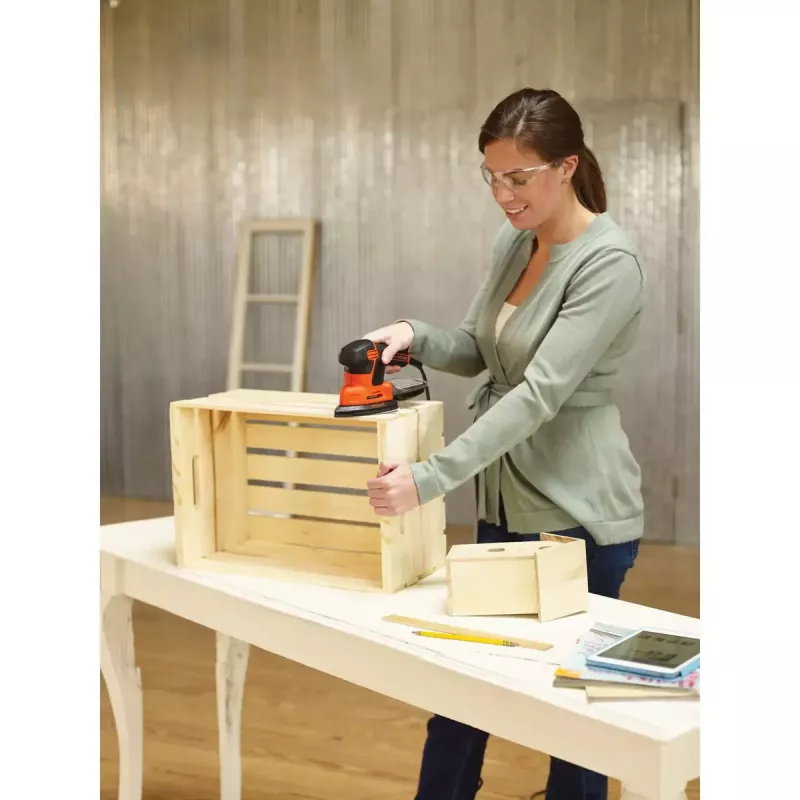 Portable sander Melns & Decker KA2000-QS