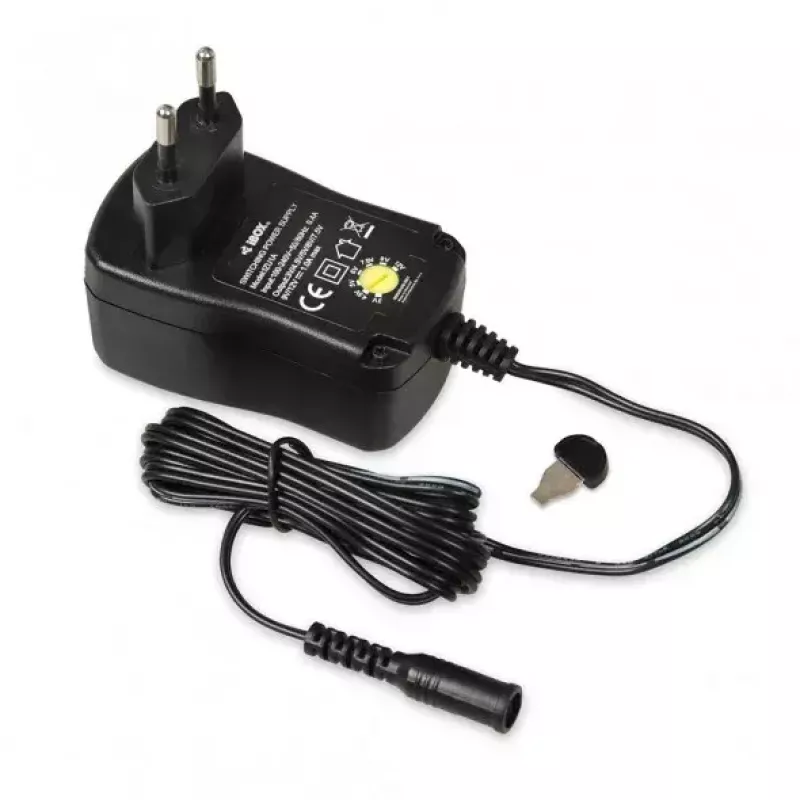Barošanas adapteris IBOX IZU1A iekštelpām 100–240 V melns, 75×35×43 mm