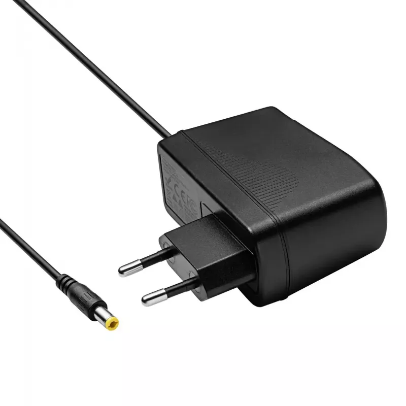 Strāvas adapteris Akyga AK-PD-20