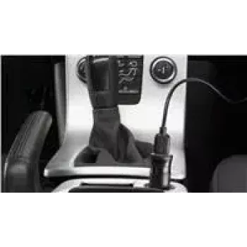 Auto lādētājs TOMTOM 9UUC.001.27 ar USB kabeli 7 collu navigācijas ierīcēm