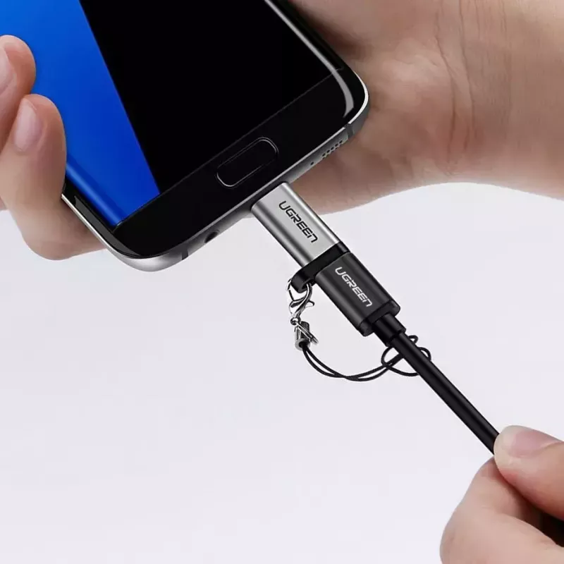 USB adapteris UGREEN USB-C uz microUSB pelēks, viegls 0,4 kg
