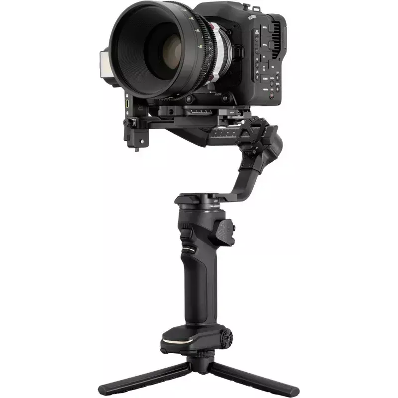 Gimbal Zhiyun Crane 4 3 asu stabilizators ar līdz pat 10 stundu akumulatora darbības laiku