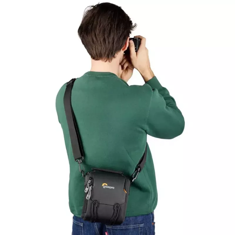 Jostas soma Lowepro Adventura SH 120 III Melna Plecu siksna