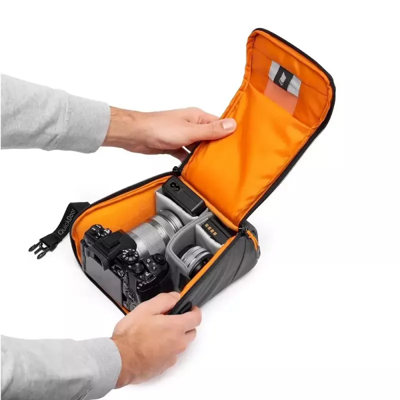 Kompakts futrālis Lowepro GearUp Creator Box M II melns pelēks