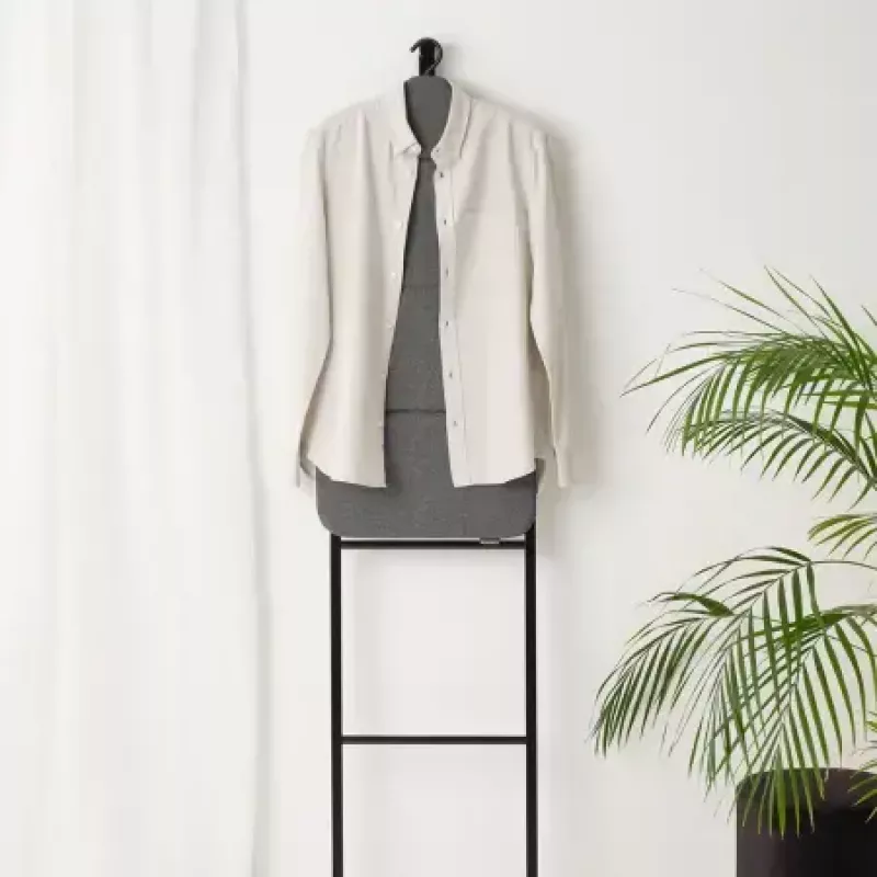 Saliekamais tvaika gludināmais dēlis BRABANTIA 40 x 85 cm, melns, piemērots tvaika gludeklim, svars 0,1 kg