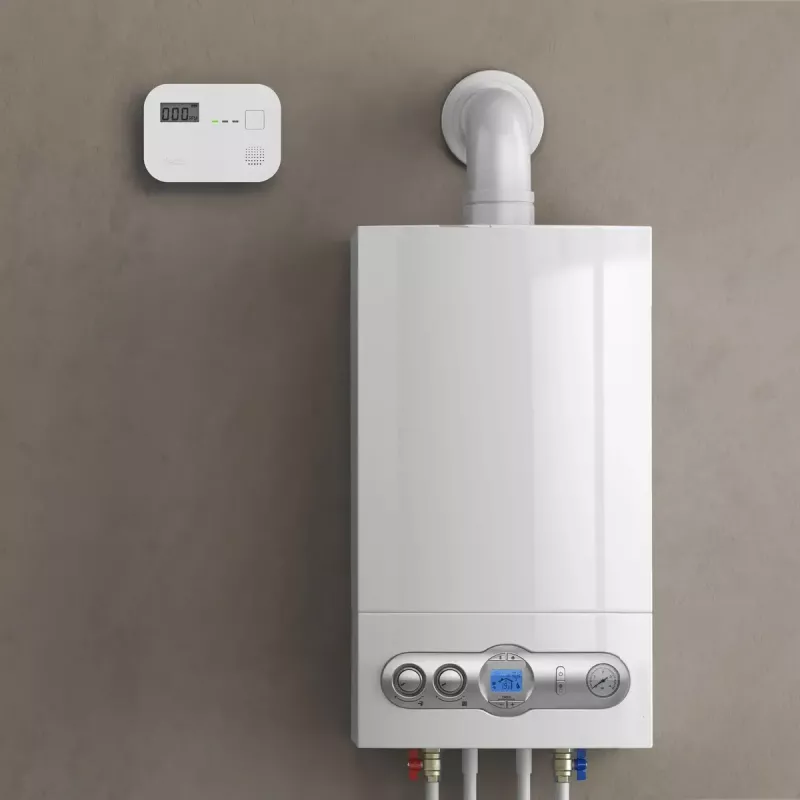 Oglekļa monoksīda detektors Alecto COA3910 — elektroķīmiskais CO sensors, darbināms ar baterijām, balts, 110×78×37 mm