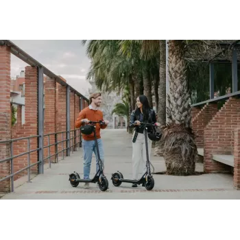 Klasiskais skrejritenis Ninebot by Segway KickScooter F2 Plus D melns 20 km/h 400 W