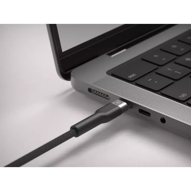 USB-C uz Lightning kabelis LINQ byELEMENTS 2m MFi sertificēts melns
