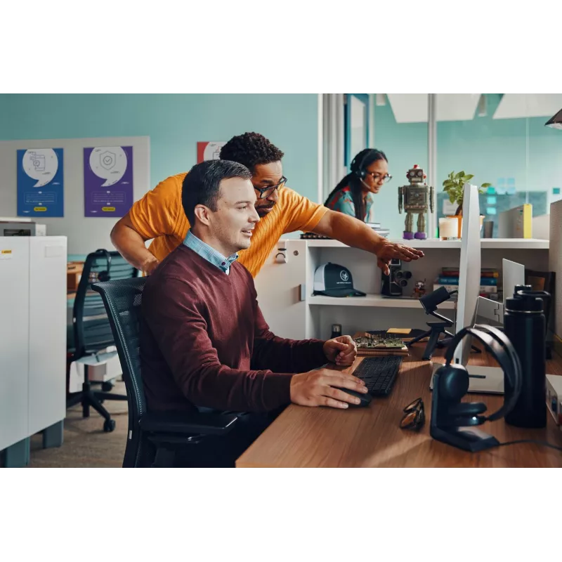 Poly Voyager Focus 2 Microsoft Teams sertificētas austiņas ar USB-A