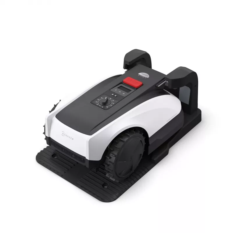 Autonomous lawn mower Ecovacs GOAT O800 RTK