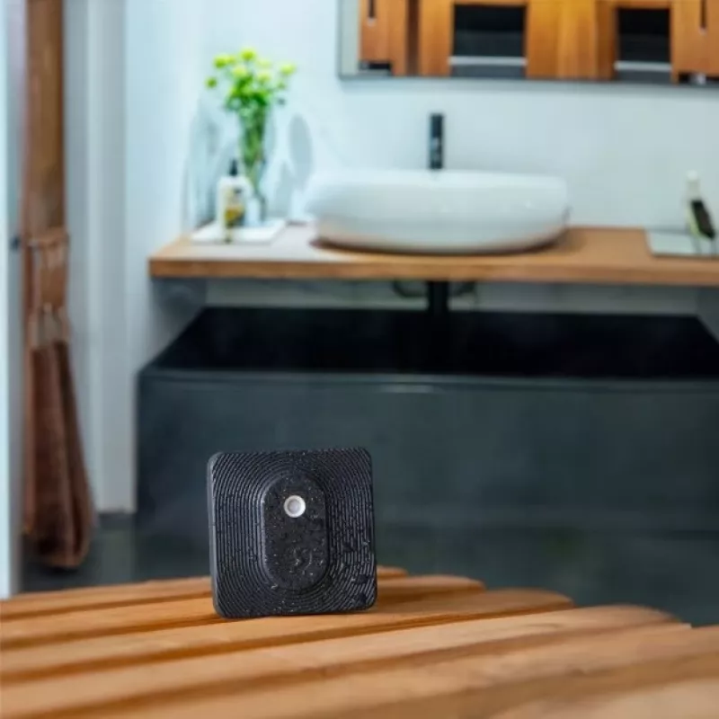 Viedais temperatūras un mitruma sensors Shelly BLU H&T ZB Black