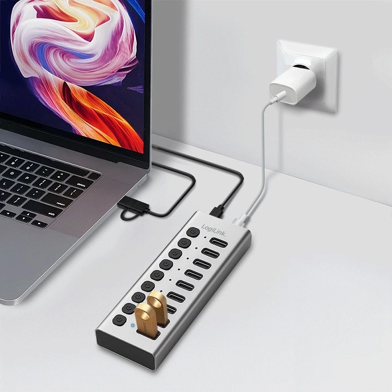 USB 3.2 Gen1 10 portu centrmezgls USB-A/C, ieslēgšanas/izslēgšanas slēdzis