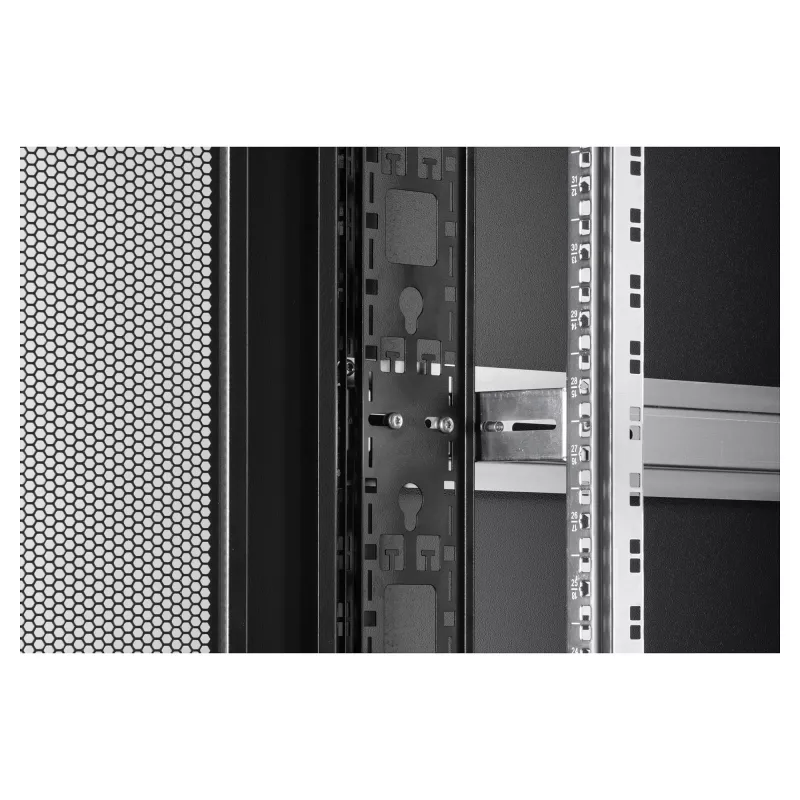 42HE servera skapis Unique Server-N 2053x800x1200mm melns.