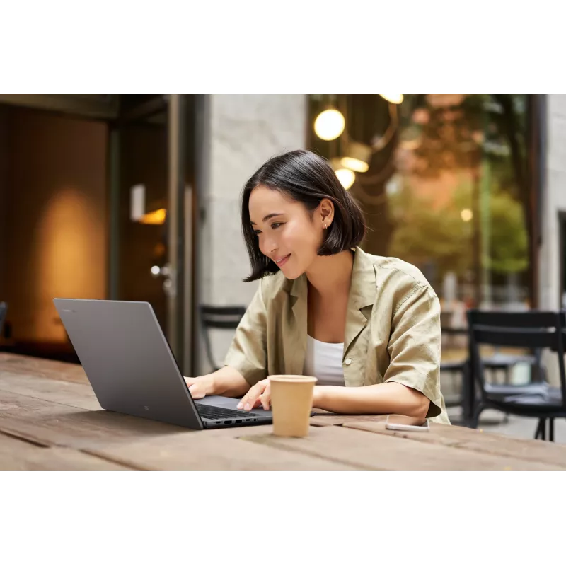 ASUS Chromebook CB1505CTA-S70197-CBE Intel® N N150 39.6 cm (15.6 collas) Full HD 8 GB LPDDR5-SDRAM 64 GB eMMC Wi-Fi 6 (802.11ax) ChromeOS US International pelēks