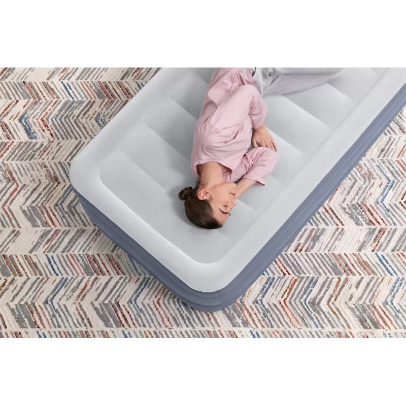 Bestway Tritech piepūšamais matracis, divguļamā gulta ar iebūvētu maiņstrāvas sūkni un pretmikrobu pārklājumu 1,91 m x 97 cm x 51 cm