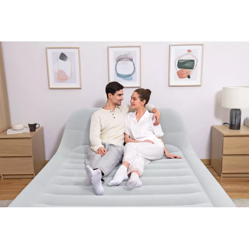 Bestway Tritech SleekFlow galvgaļa piepūšamais matracis Queen ar iebūvētu maiņstrāvas sūkni un pretmikrobu pārklājumu 2,26 m x 1,52 m x 84 cm