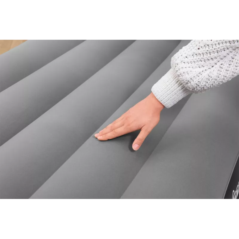 Bestway Tritech piepūšamais matracis, vienvietīgs, ar iebūvētu maiņstrāvas sūkni un antimikrobu pārklājumu, 1,91 m x 97 cm x 46 cm