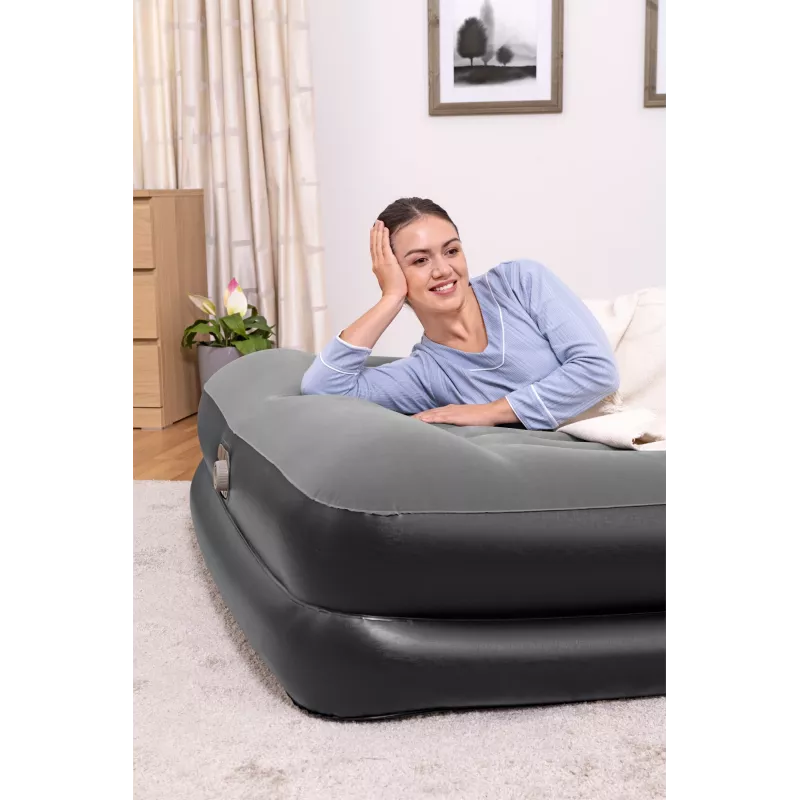 Bestway Tritech piepūšamais matracis Queen ar iebūvētu maiņstrāvas sūkni un pretmikrobu pārklājumu 2,03 m x 1,52 m x 46 cm