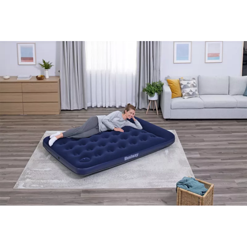 Bestway gaisa matracis pilna izmēra ar iebūvētu kājas sūkni 1,91 m x 1,37 m x 28 cm
