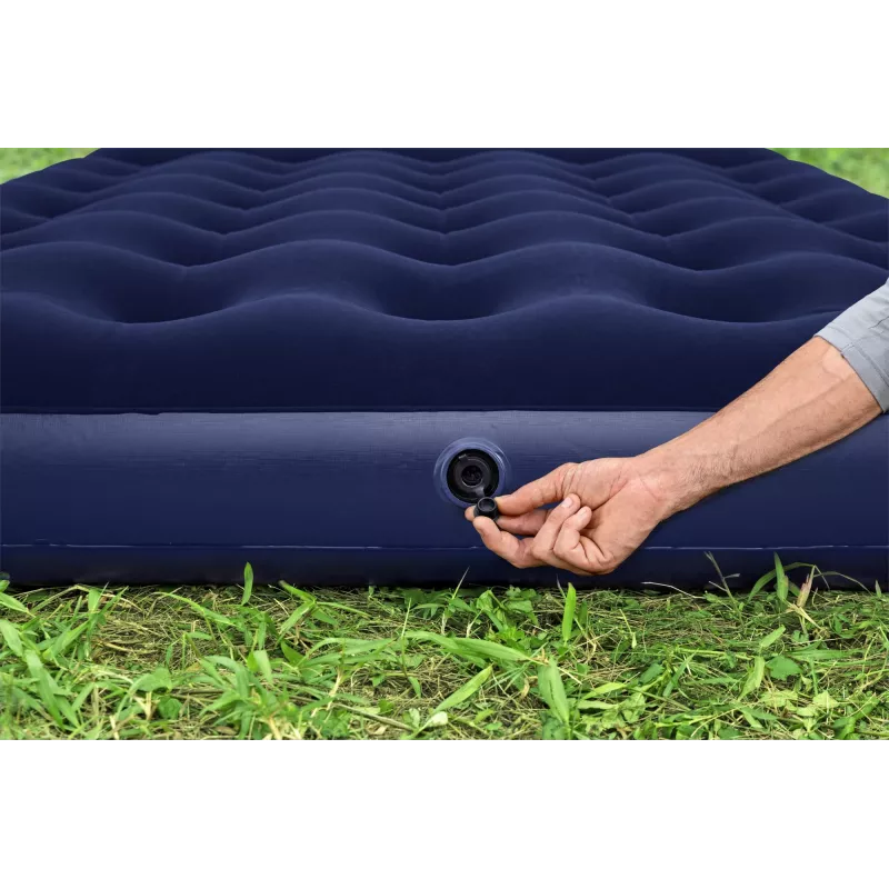 Bestway gaisa matracis pilna izmēra ar iebūvētu kājas sūkni 1,91 m x 1,37 m x 28 cm