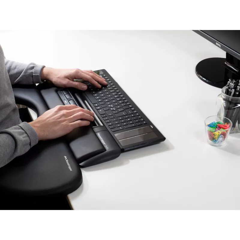 peletrapper Type klaviatūra QWERTY Nordic USB-A + Bluetooth, pilna izmēra (100%), vadu un bezvadu, USB + Bluetooth, melna
