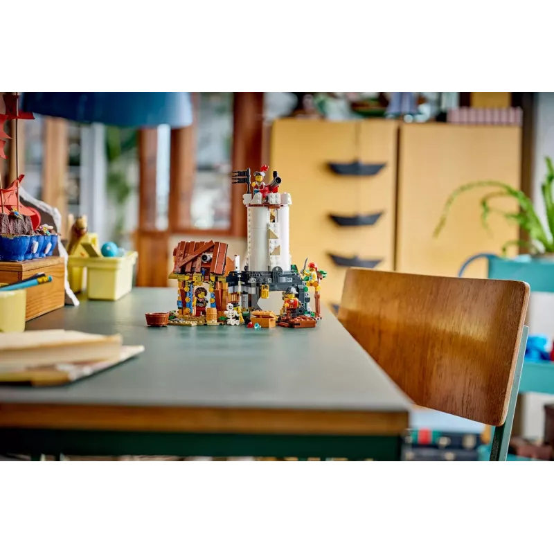 LEGO Creator 3-in-1 31387 Ikonisks pirātu kuģis (1074 gab.)