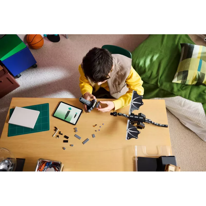 LEGO Minecraft 21595 Endera pūķis (710 gab.)