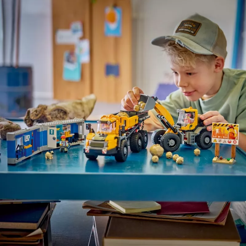 LEGO City 60494 Pašizgāzējs un frontālais iekrāvējs (1132 gab.)
