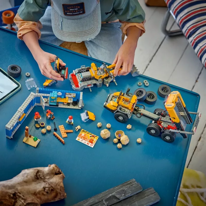LEGO City 60494 Pašizgāzējs un frontālais iekrāvējs (1132 gab.)