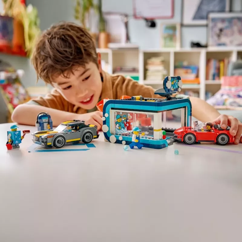 LEGO City 60497 Automazgātava (583 gab.)