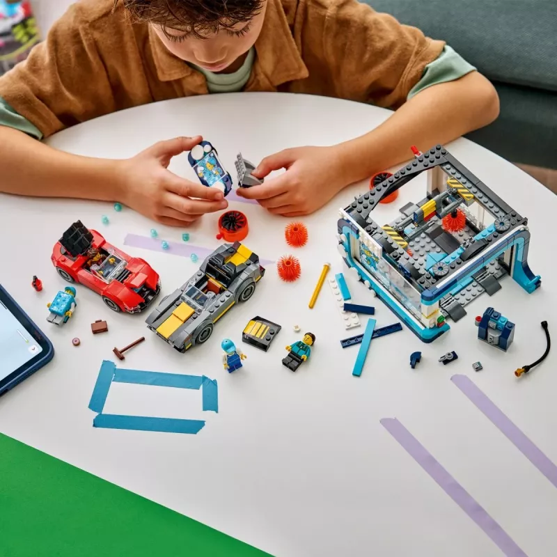 LEGO City 60497 Automazgātava (583 gab.)