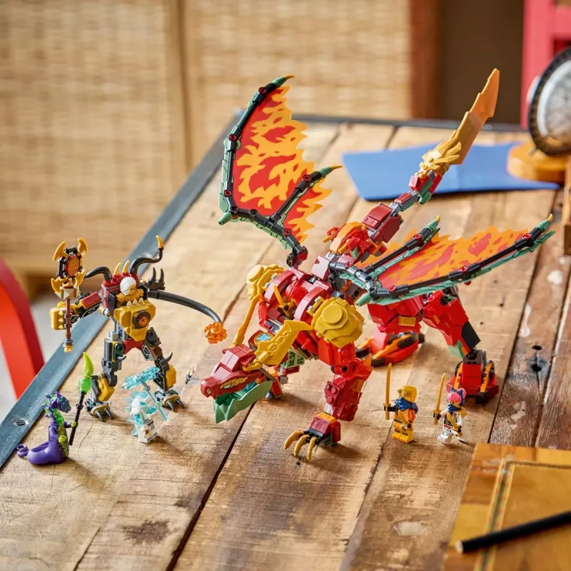 LEGO NINJAGO 71868 Wyldfyre transformējošais pūķa robots (821 gab.)