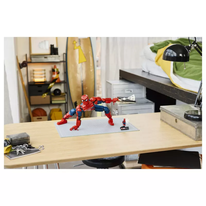 LEGO Marvel 76346 Zirnekļcilvēka varoņa figūra (813 gab.)