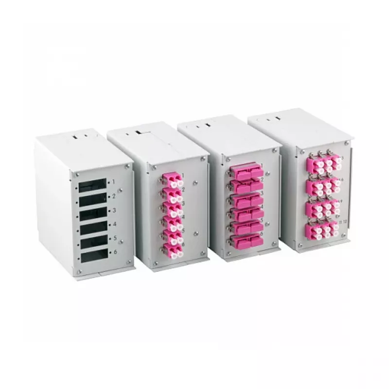 EFB-Elektronik Front Panel 6 x SC-Simplex, LC-Duplex, E2000 ar 1,7 mm skrūvju caurumiem