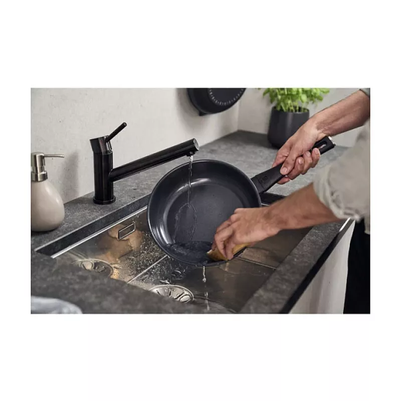 ZWILLING Madura Plus 28 cm Sauté Panna, Melna, Kalts Alumīnijs, Duraslide Ultra Nelīpošs, Piemērots Indukcijai