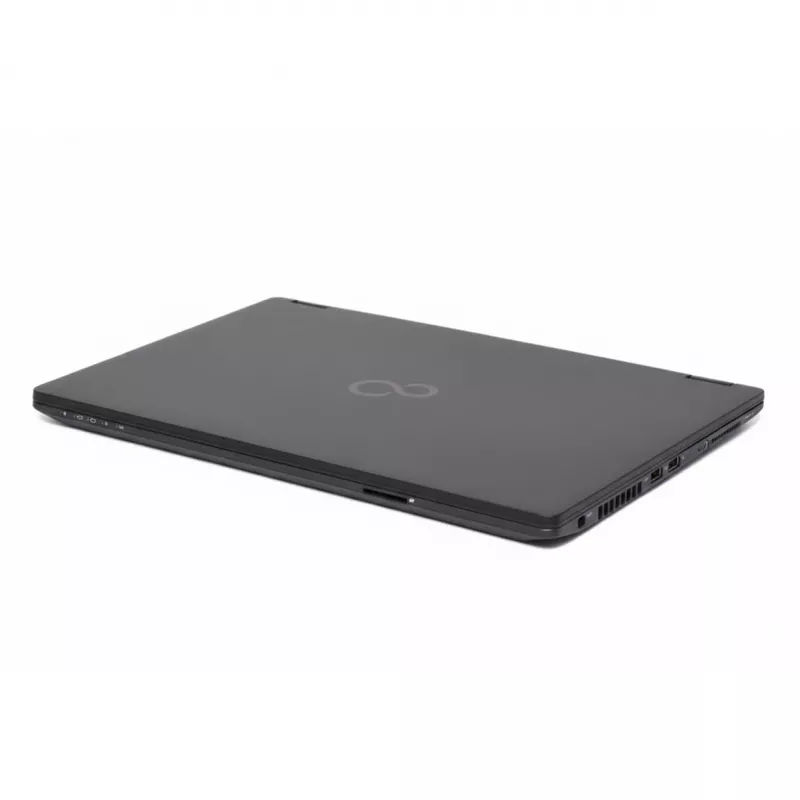Fujitsu LIFEBOOK U749 14 collu piezīmjdators - Intel Core i5-8365U, 16GB RAM, 512GB SSD, Full HD, Windows 11 Pro, vācu tastatūra, A4 klase