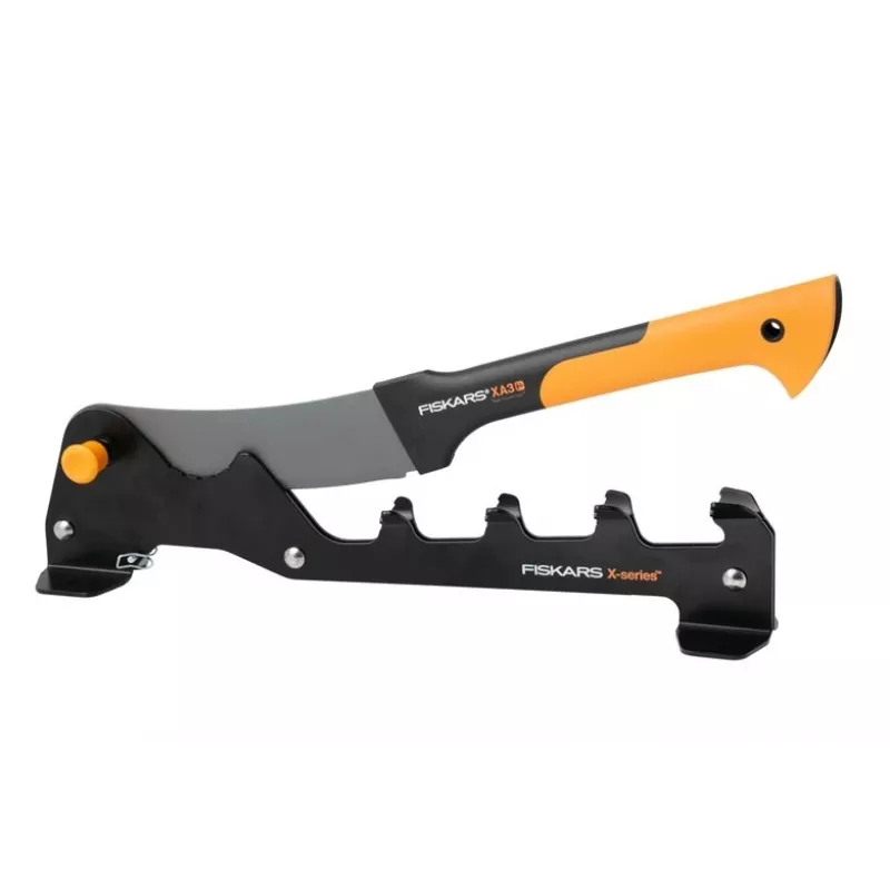 Fiskars 1079159 Kindling Maker Wall-Mounted Splitting Axe Set