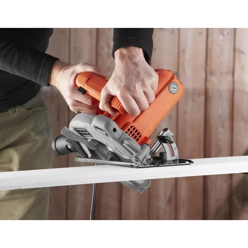 Black & Decker CS1250L-QS 1250W 190mm Ripzāģis ar lāzera vadotni