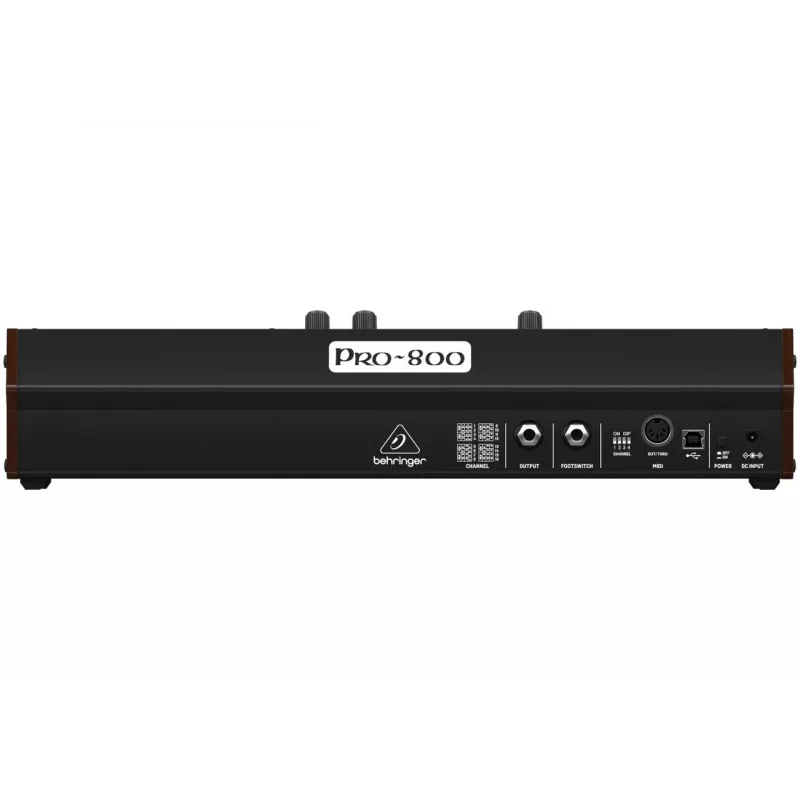 Behringer PRO-800 Analogais sintezators - 8-balsu galda modulis ar 16 VCO, arpedžatoru un Poly Chain