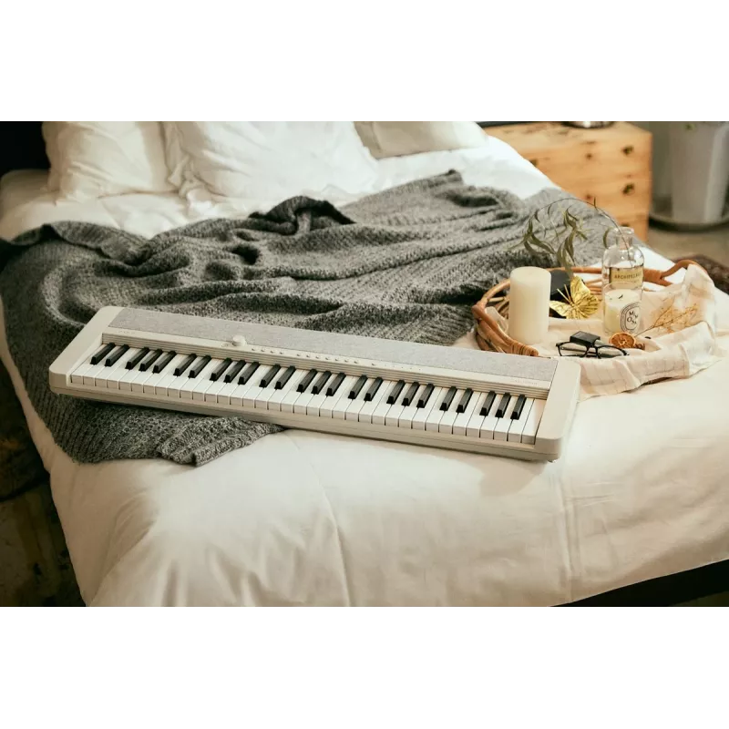 Casio CT-S1 Digitālais sintezators 61 taustiņš Balts
