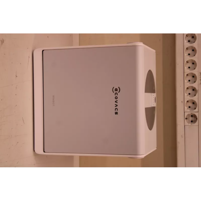 ECOVACS WINBOT W2S OMNI Vadu logu tīrīšanas robots, 8000 Pa, Balts