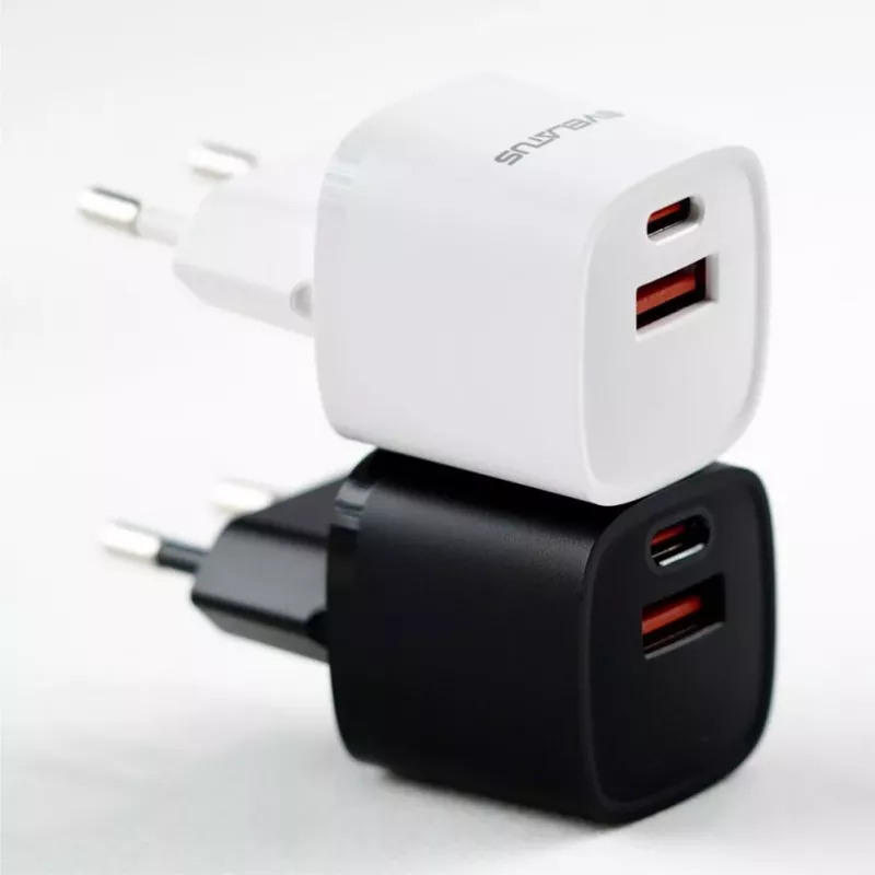 Evelatus USB-A un USB-C 30W Max ES lādētājs melns