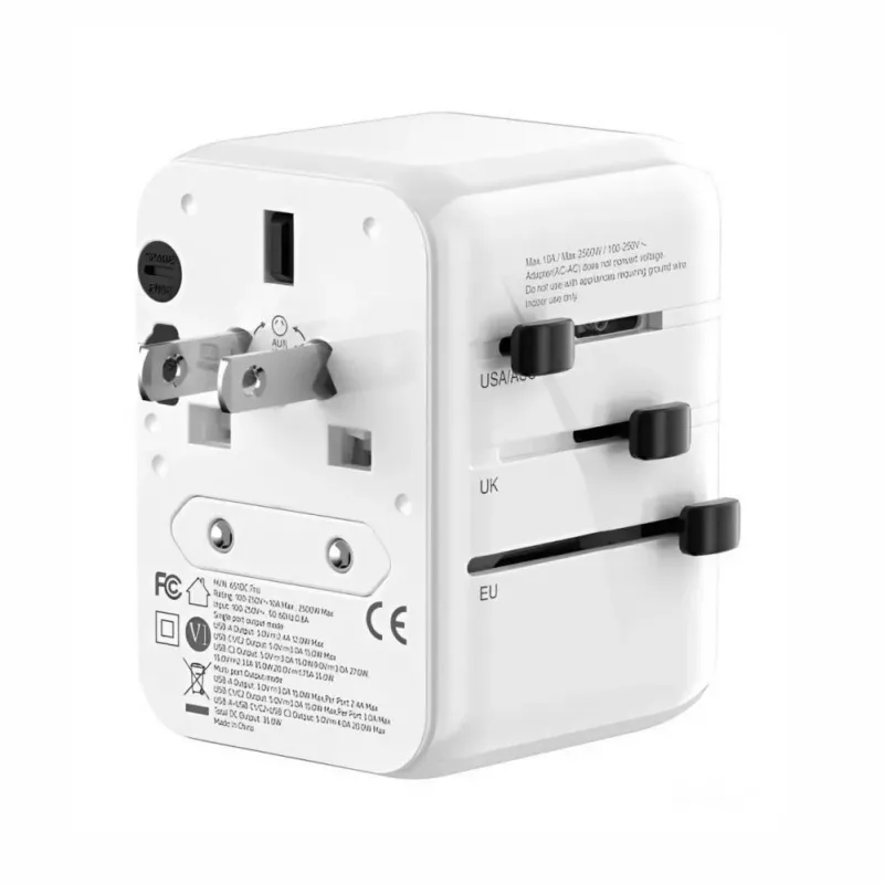 EVELATUS 35W World Travel Adapter ar 1 PD USB-C, 2 USB-C, 2 USB-A, Balts