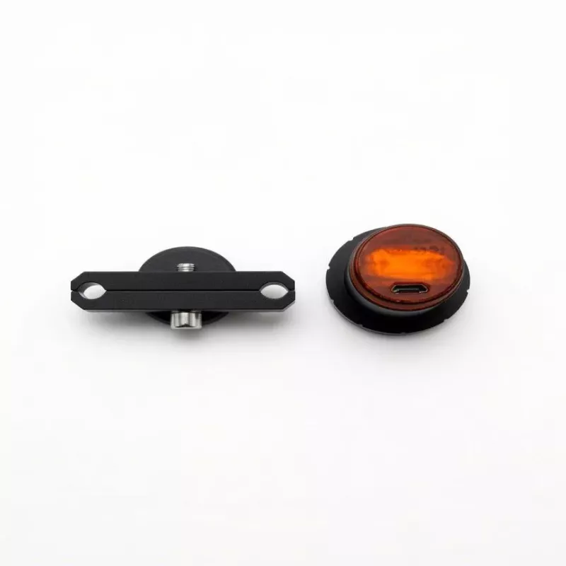 iLike Smart USB uzlādējams velosipēda aizmugurējais lukturis ar bremžu sensoru, 7 apgaismojuma režīmi, IPX5 ūdensizturīgs, alumīnija velosipēda aizmugurējais lukturis, sēdekļa sliedes stiprinājums
